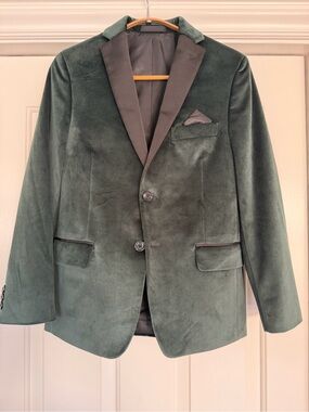 Tallia Boy’s Green Velvet Blazer - Classic Tailored Jacket